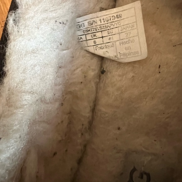 Ugg Dakota women’s gray pewter leather shearling lined slipper - Picture 9 of 9